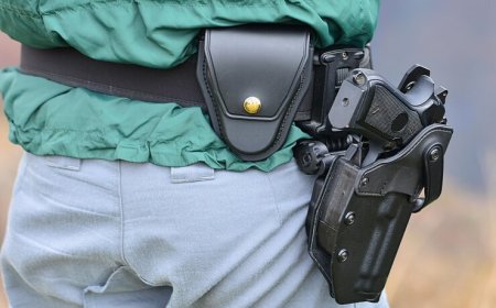Choosing the Right Leg Pistol Holster & Gas Gun: A Complete Guide