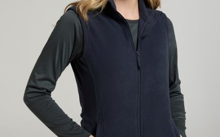 Yoga Pants: The Comfort-Driven Revolution in Modern Fashion