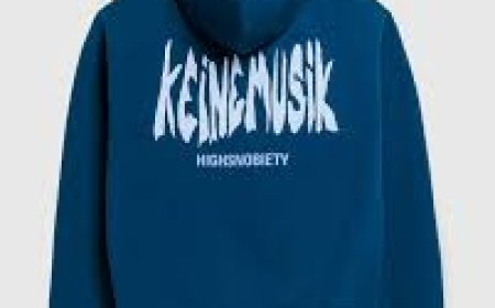 A Minimalist Statement for Music Lovers