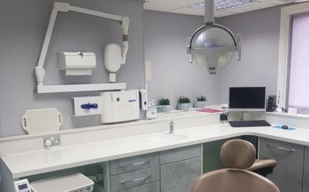 Looking for a Family-Friendly Dentist in Leeds? Here’s What to Know