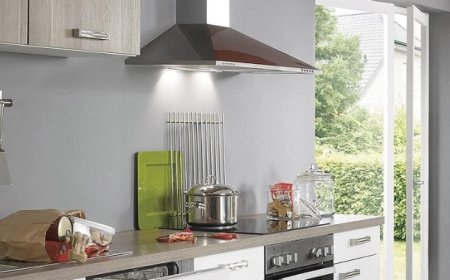 Graceful Contours, Powerful Performance: The Allure of a **Curved Glass Hood** in Your Kitchen